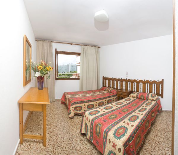 White Apartments - Adults Only Ibiza Bagian luar foto