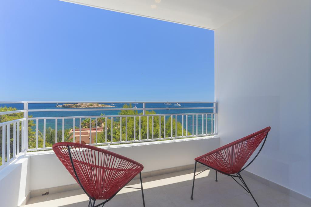 White Apartments - Adults Only Ibiza Bagian luar foto